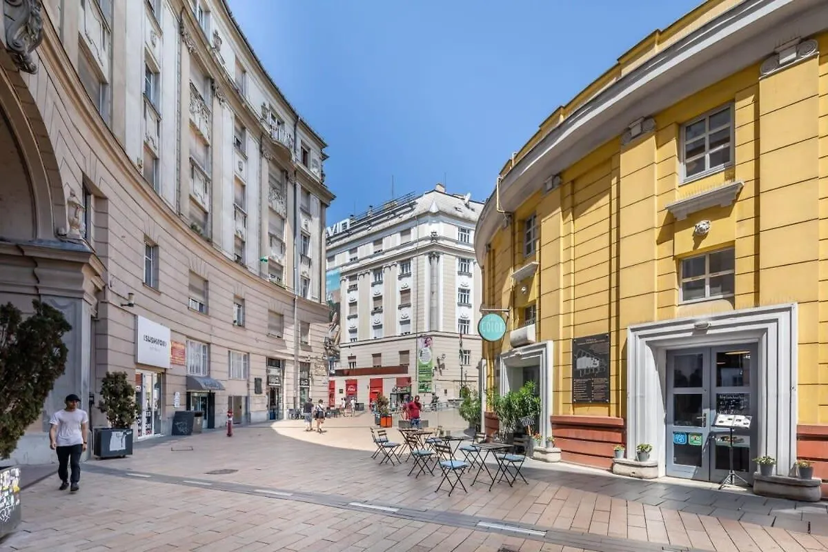 Lovely & Cozy Home With A C Budapešť Apartmán